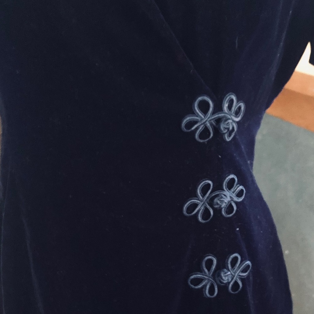 Dress - Picture 2 of 3